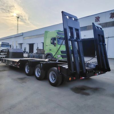 Beli Digunakan Baru Lowboy Truck Trailer 60T Lowbed Semi Trailer Untuk Dijual online manufacture
