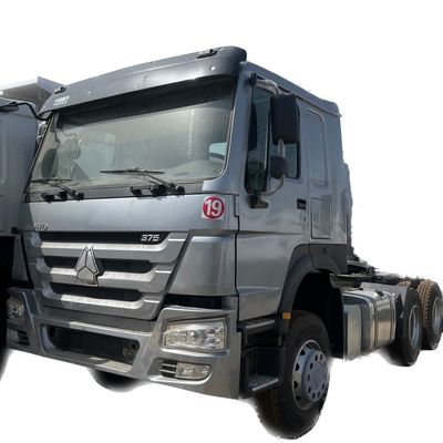 Harga yang bagus Video Dukungan Teknis Diesel Digunakan Sinotruck Howo Traktor Traktor 375HP Tarik Traktor Tarik on line