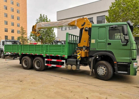 Harga yang bagus Sinotruk Howo7 Green 12T 6x4 chassis dump boom crane dijual dengan baik di Afrika. on line