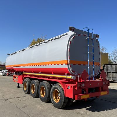 Harga yang bagus Trailer Tangki Minyak Panas yang dapat disesuaikan dengan 50ton Max Payload Dimensi 11800*2500*3700mm Suspensi Mekanis on line